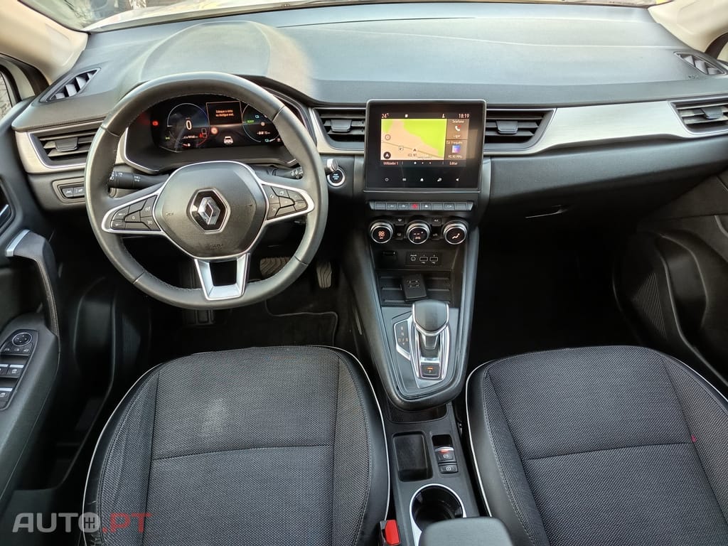 Renault Captur 1.6 E-Tech Plug-In Intens