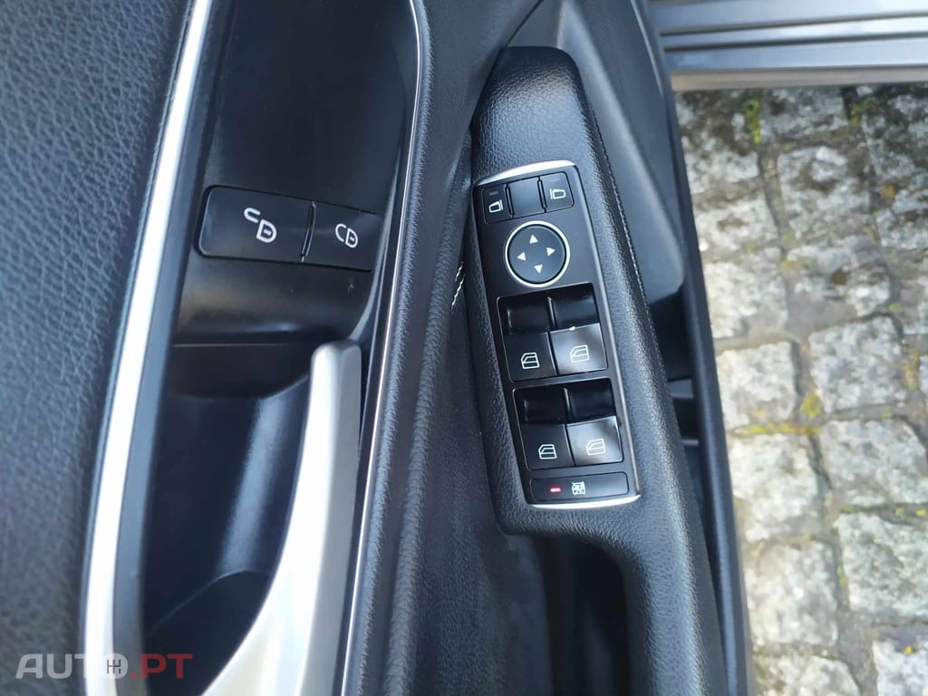 Mercedes-Benz CLA 180 CDI URBAN SPORT