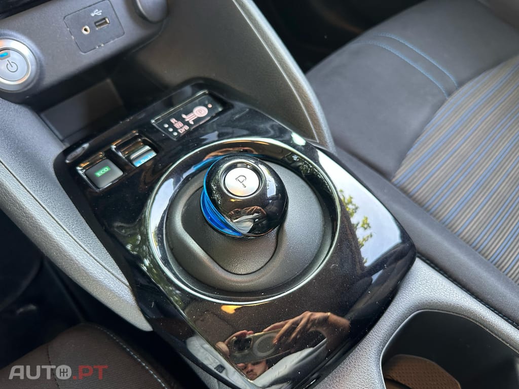 Nissan Leaf Tekna Two Tone+ProPilot Park