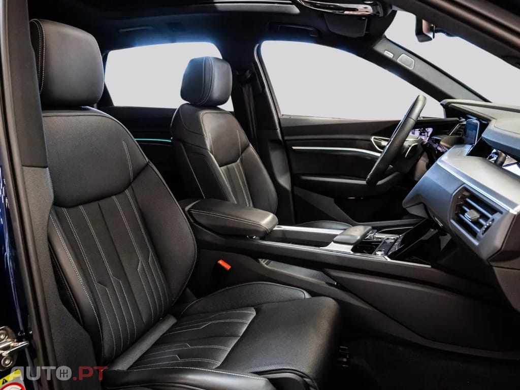 Audi E-Tron I.V.A DEDUTIVEL S BLACK  
