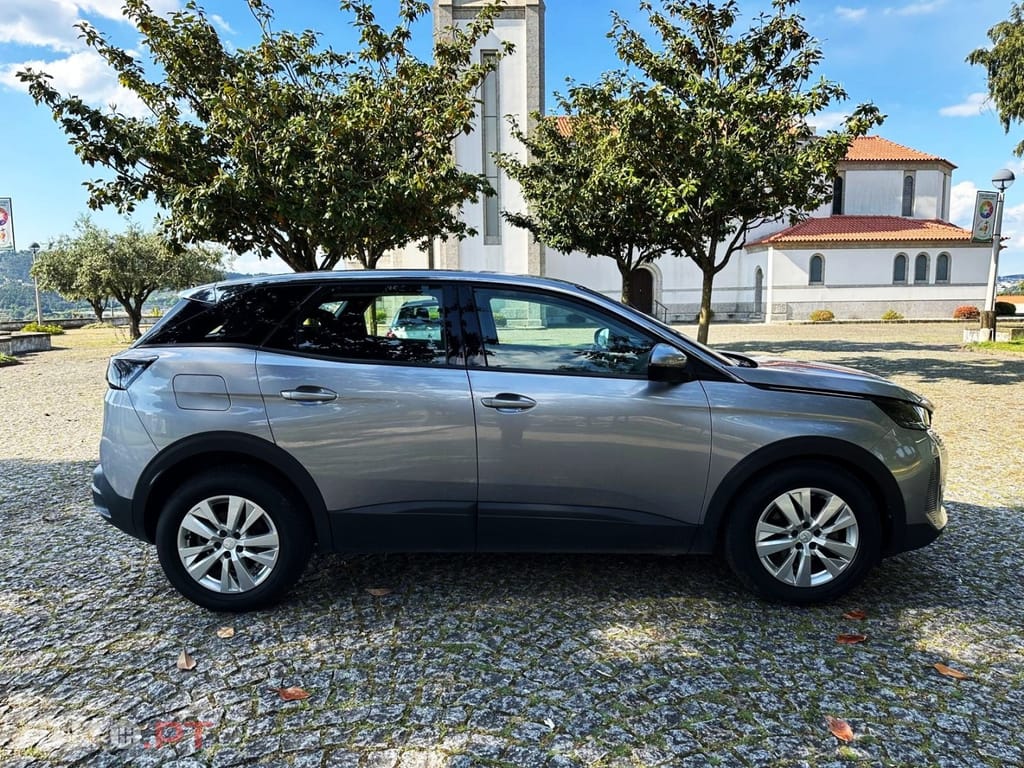 Peugeot 3008 1.5 BlueHDi Active