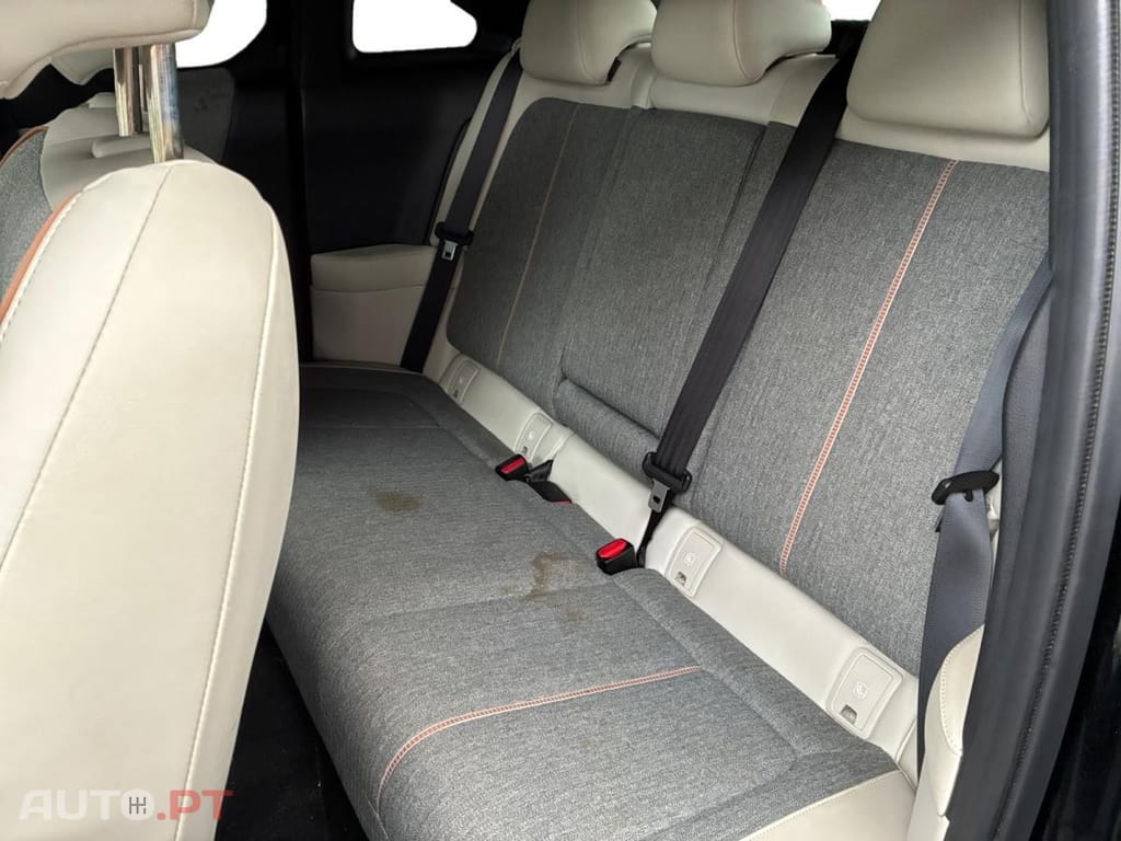 Mazda MX-30 e-Skyactiv Modern Confidence