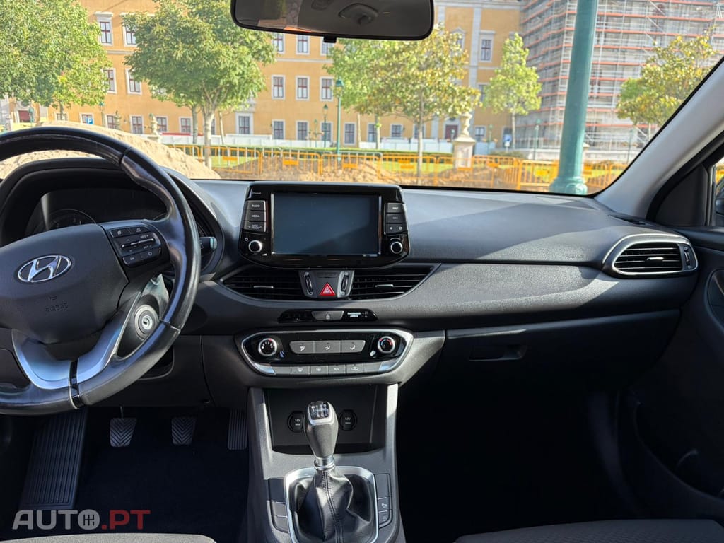 Hyundai i30 CW Blue Style + Navi