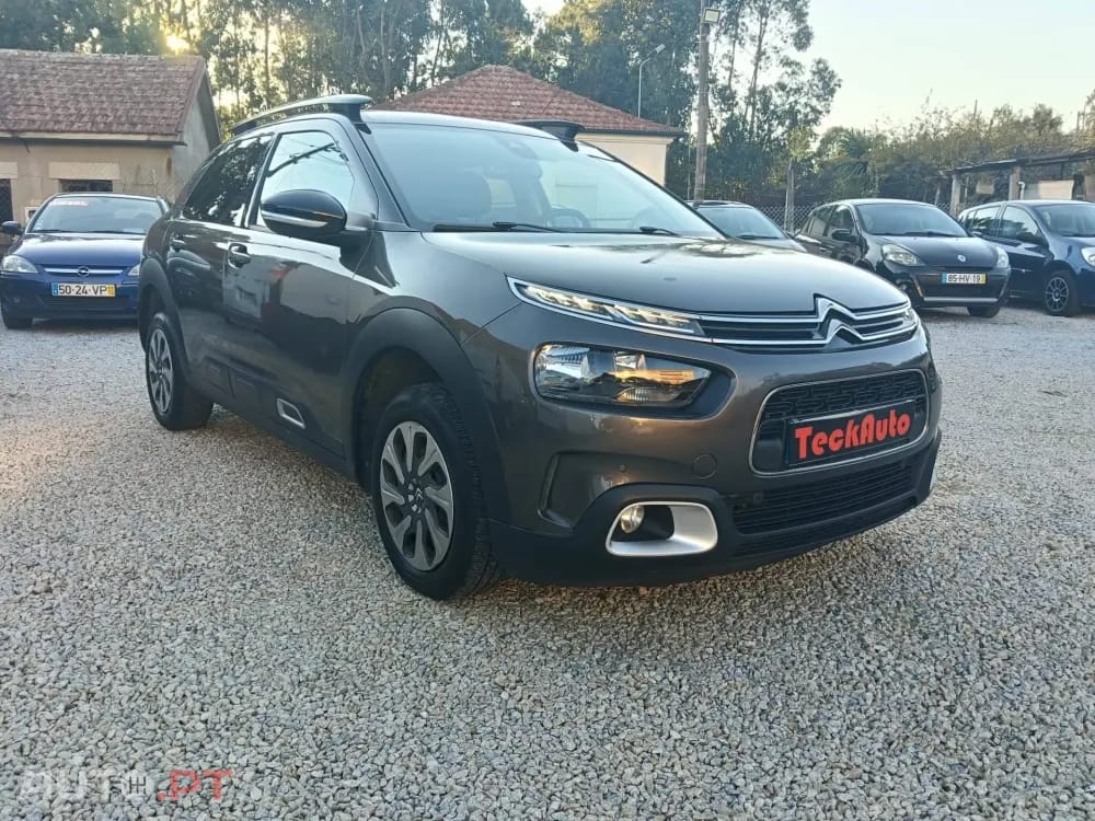 Citroen C4 Cactus 1.2 PureTech Shine