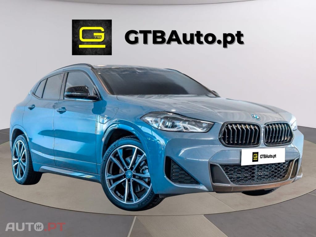 BMW X2 I.V.A DEDUTIVEL xDrive25e M-Sport Pano