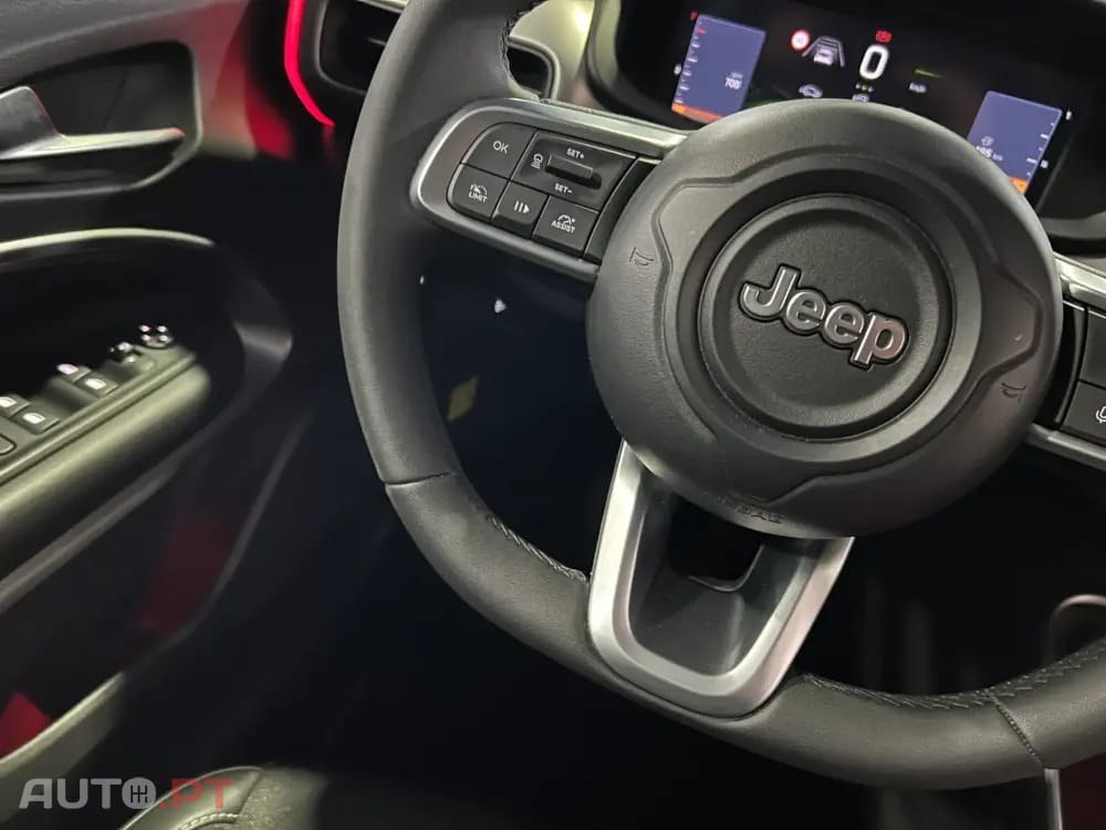 Jeep Avenger 1.2 GSE T3 Summit