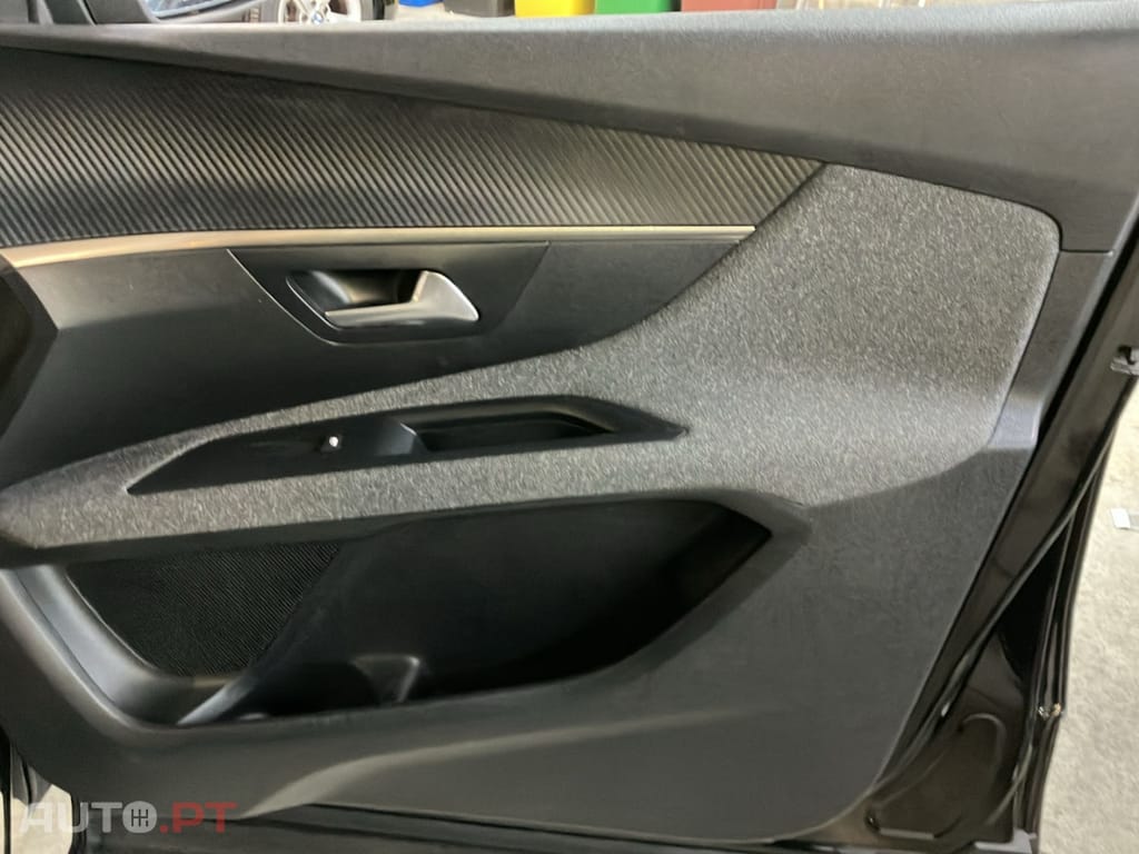 Peugeot 3008 1.2 PureTech Active Pack