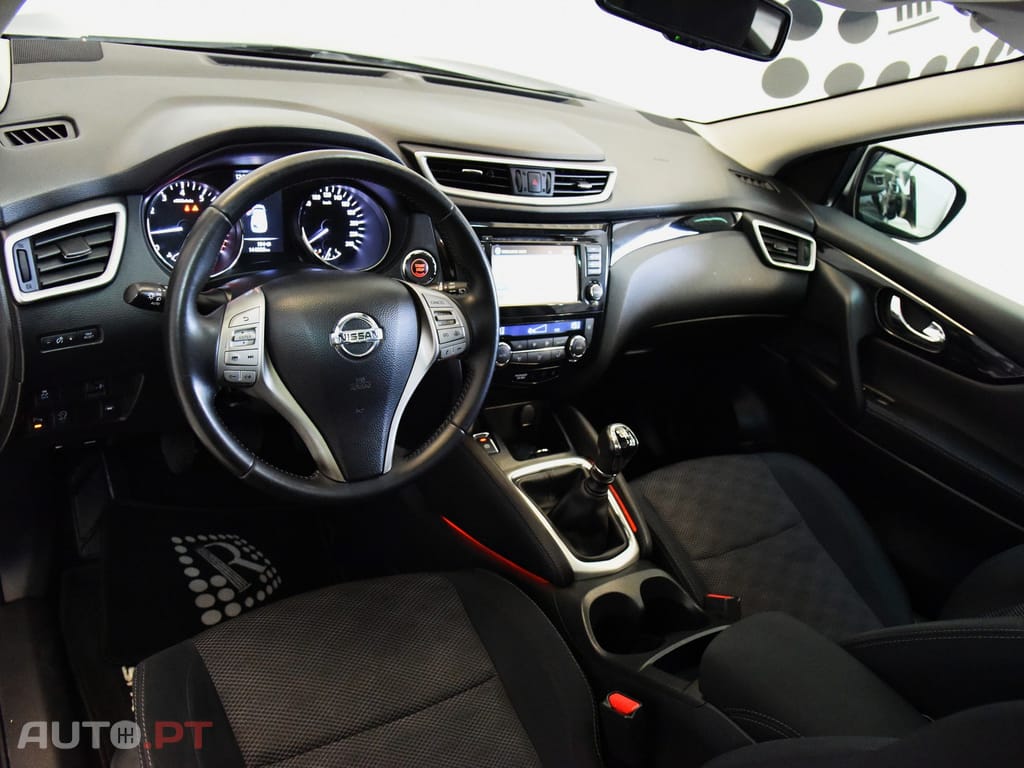 Nissan Qashqai 1.2 DIG-T Acenta