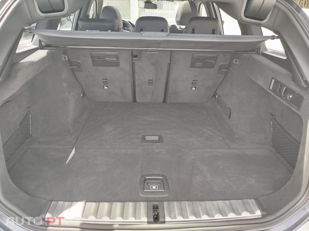 BMW 320 d Touring Pack Desportivo M Auto