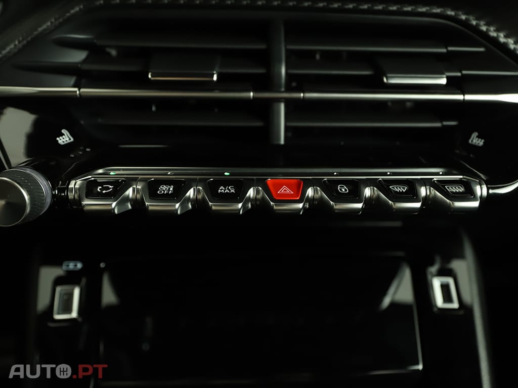 Peugeot 2008 2008 1.2 PureTech GT EAT8