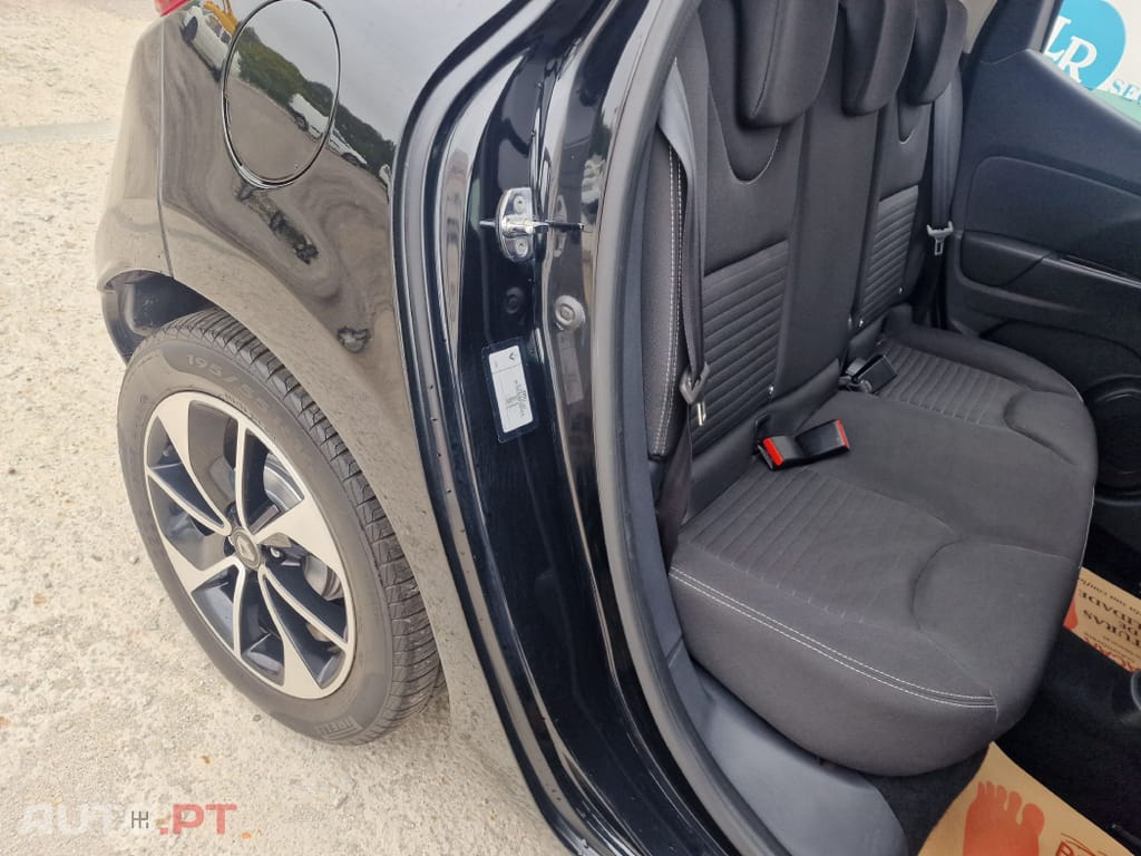 Renault Clio 0.9 TCE LIMITED GPS