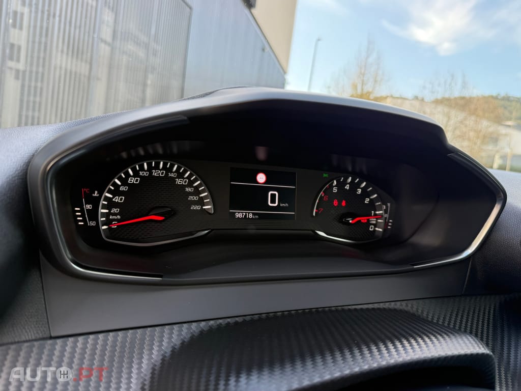 Peugeot 208 1.2 PureTech Active Pack