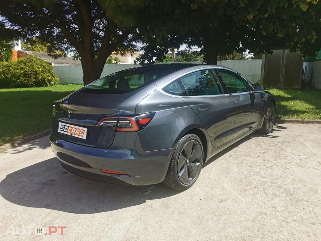 Tesla Model 3 Long Range RWD Business