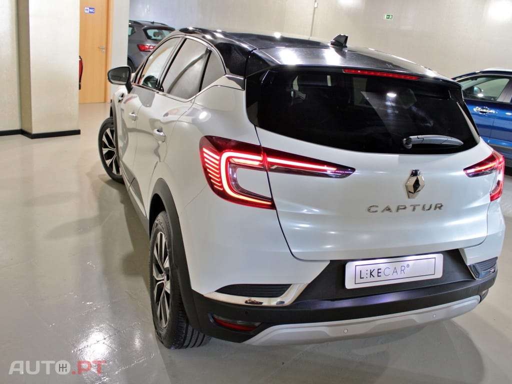 Renault Captur 1.0 TCe Techno Bi-Fuel