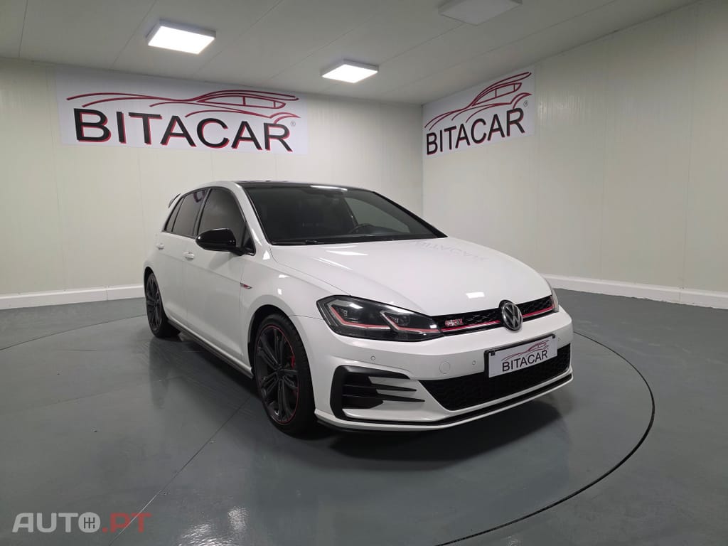 Volkswagen Golf 2.0 TSI GTI DSG Performance