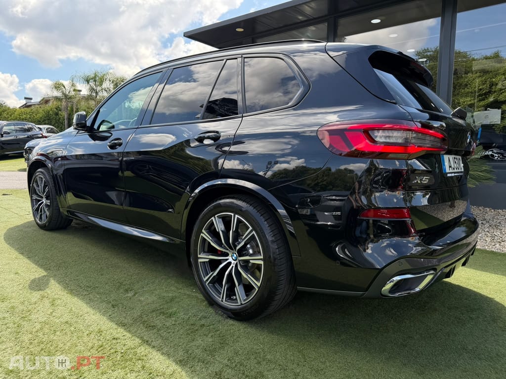 BMW X5 45 e xDrive Pack M