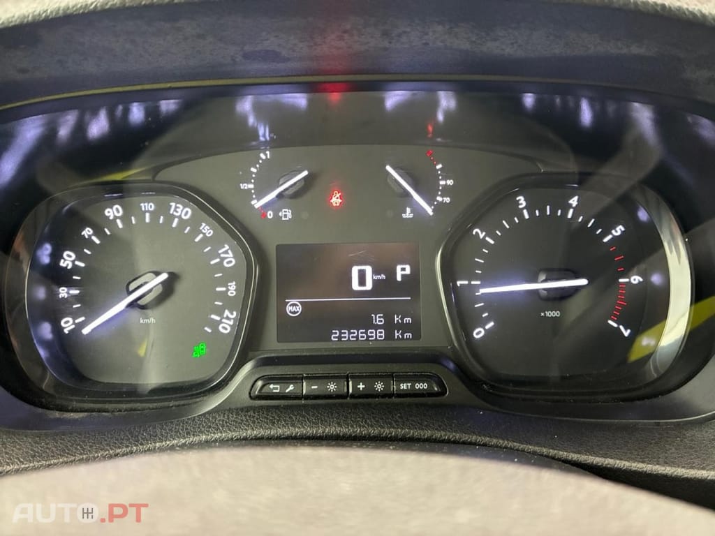 Peugeot Expert 2.0 BlueHDi Standard Ashpalt