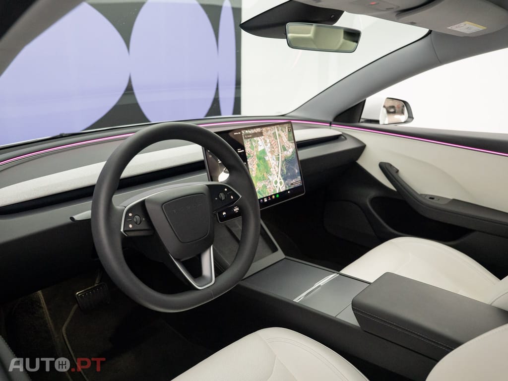 Tesla Model 3 Tração Traseira Premium