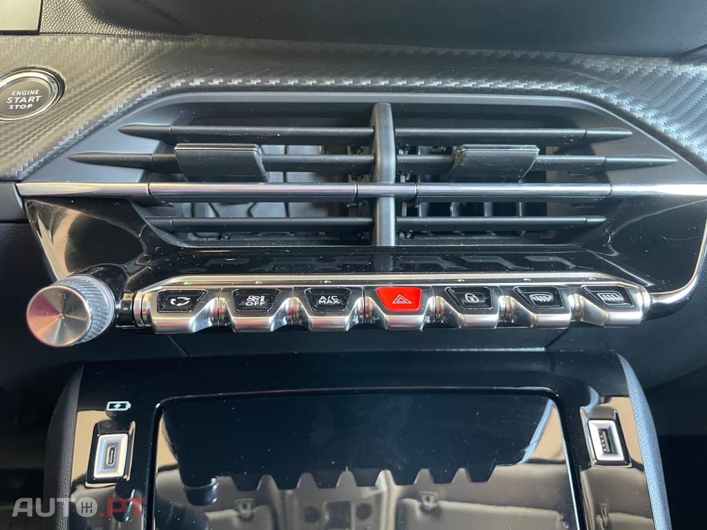 Peugeot 2008 1.2 PureTech Allure Pack EAT8