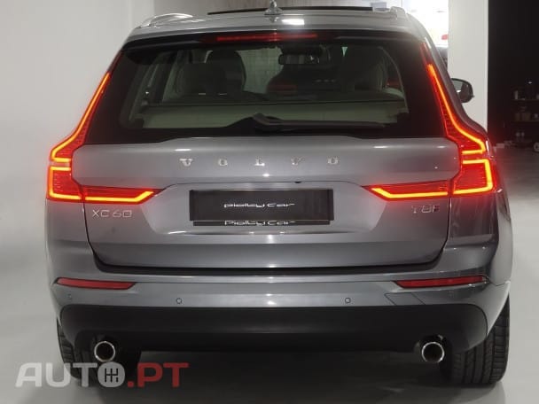 Volvo XC60 2.0 T8 PHEV Momentum Plus AWD