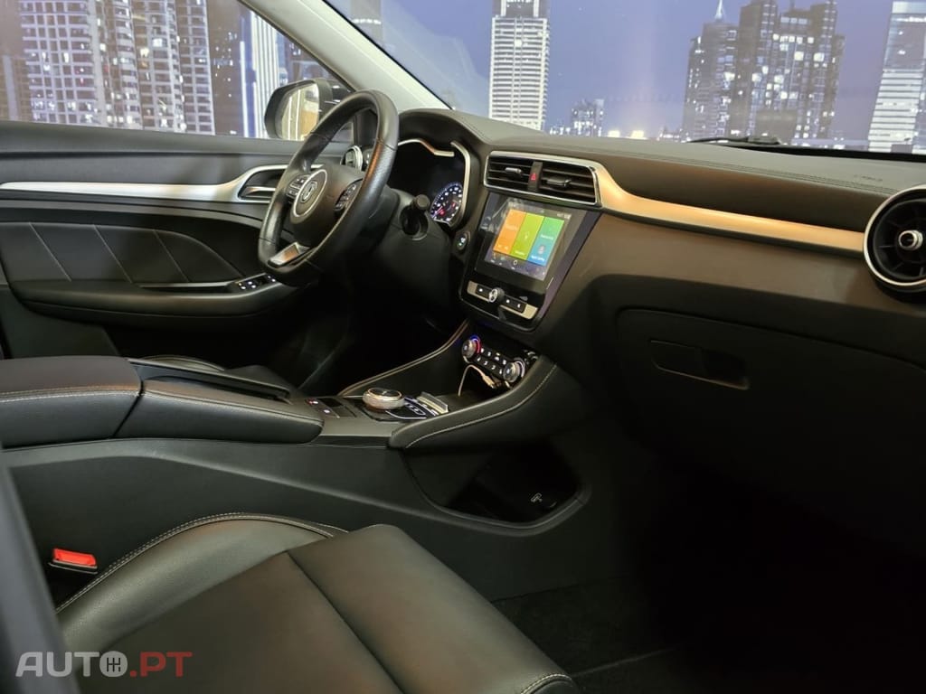 MG ZS EV 44.5 kWh Luxury