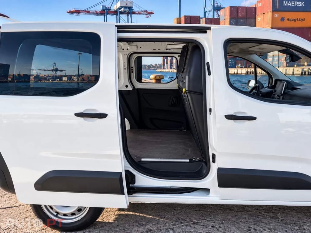 Peugeot Partner Partner 1.5 Blue-HDI L1 Premium 3L
