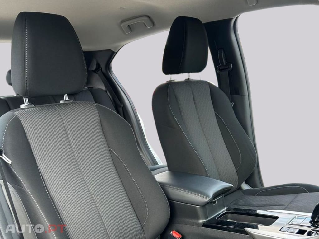 Mitsubishi Eclipse Cross 2.4 MIVEC BASIS ALLRAD I.V.A DEDUTÍVEL 