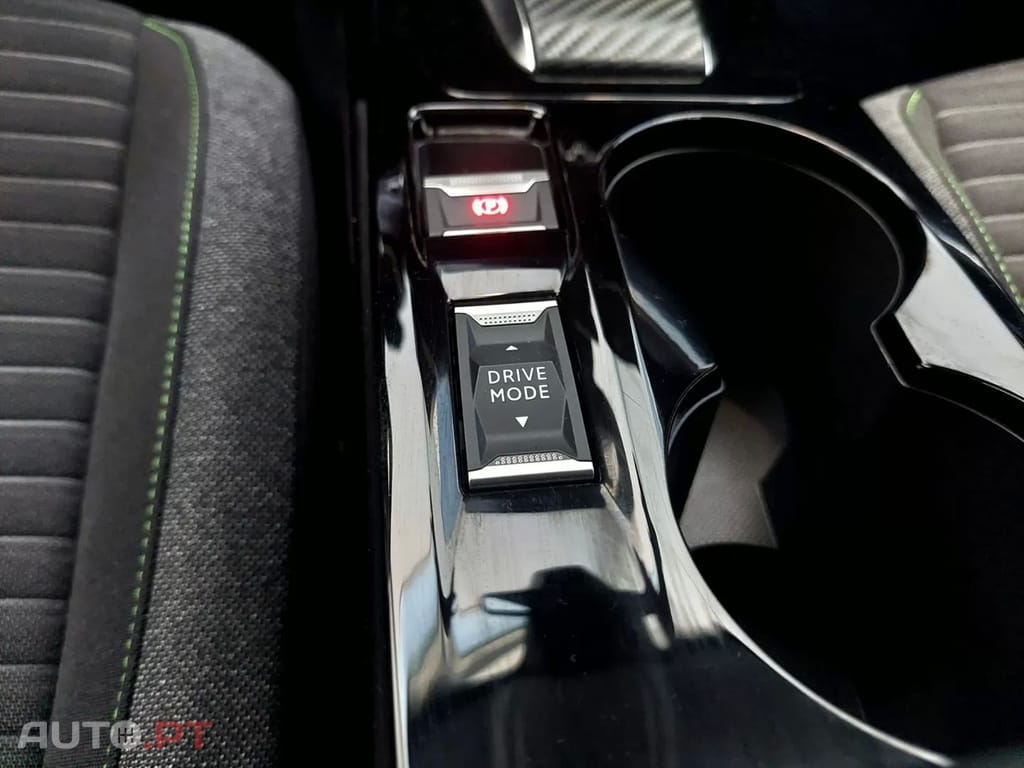 Peugeot E-208 50 kWh Active Pack