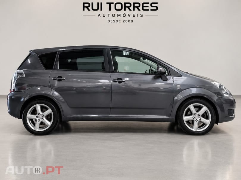 Toyota Corolla Verso 2.2 D-4D DPF Sol