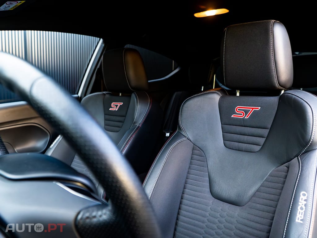Ford Fiesta ST 200