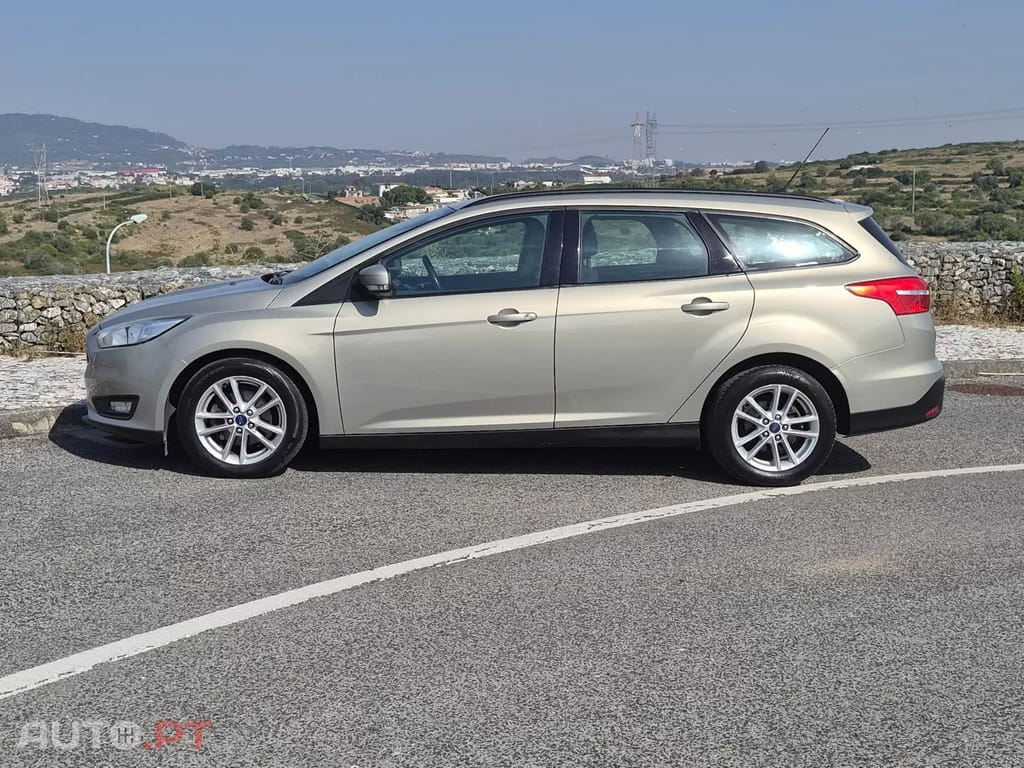 Ford Focus SW 1.5 TDCi EcoBlue Business
