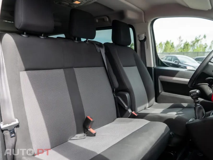 Peugeot Traveller 1.5 BlueHDi L2H1 Active Standard