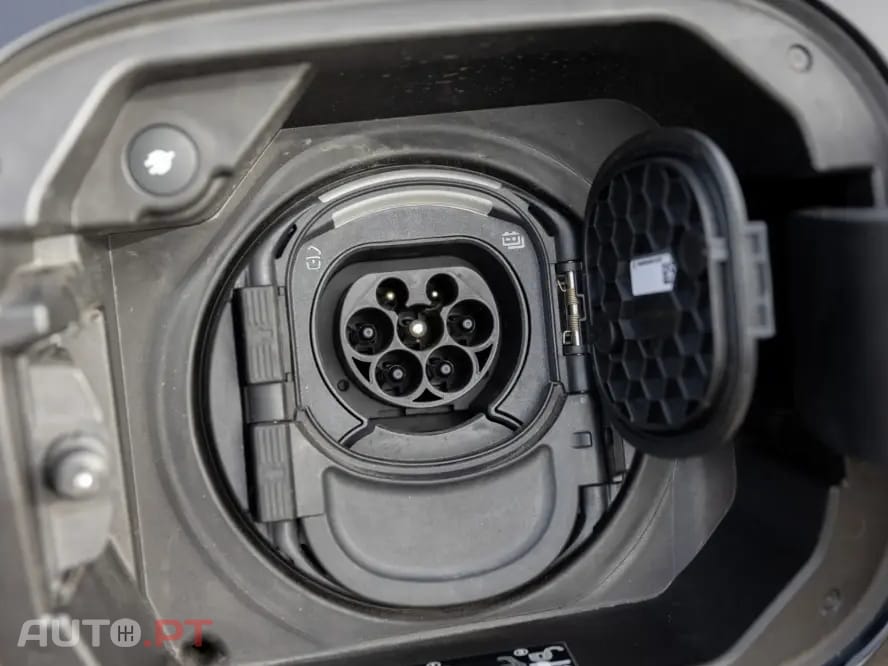 Mercedes-Benz EQA 250 AMG Line