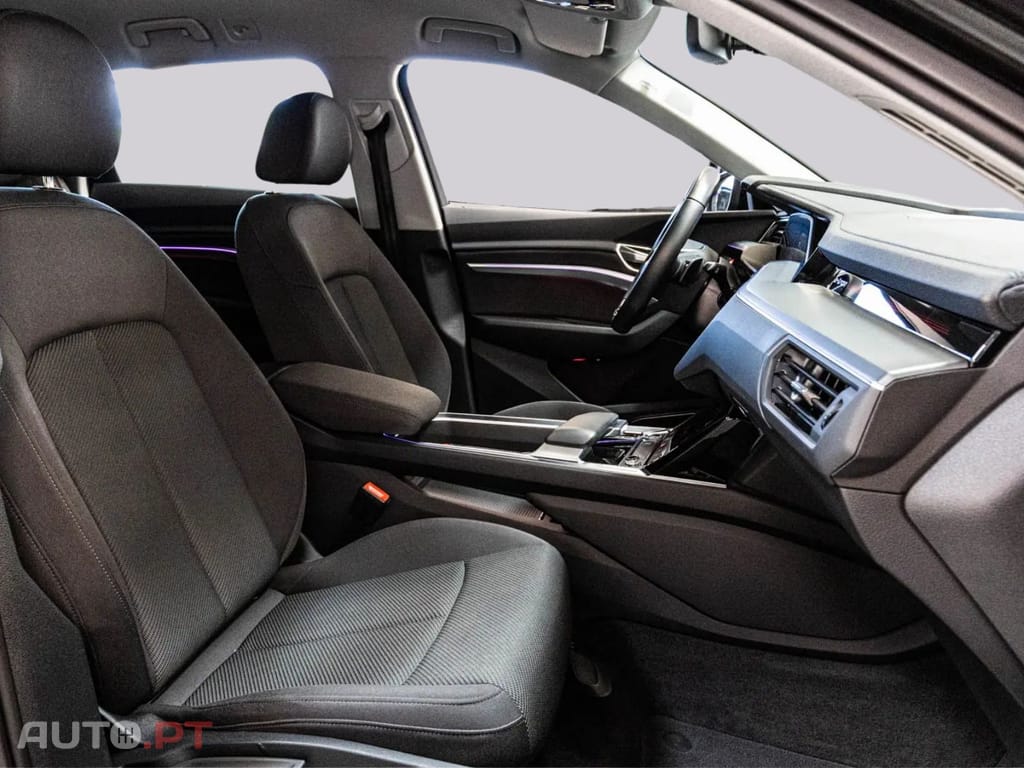 Audi E-Tron I.V.A DEDUTÍVEL E TRON 55 ADVANCED