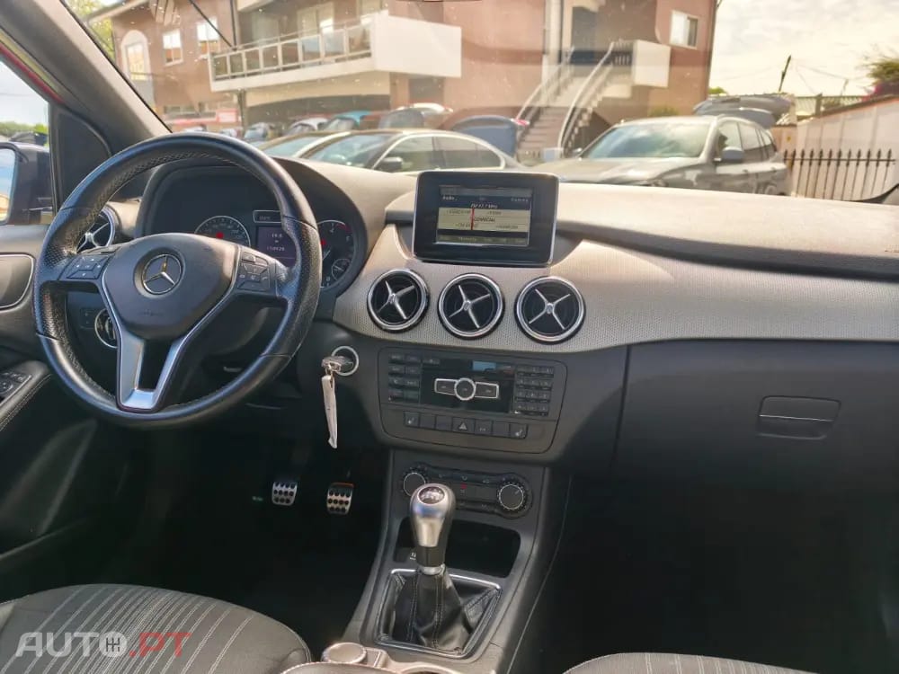 Mercedes-Benz B 200 CDI BlueEFFICIENCY