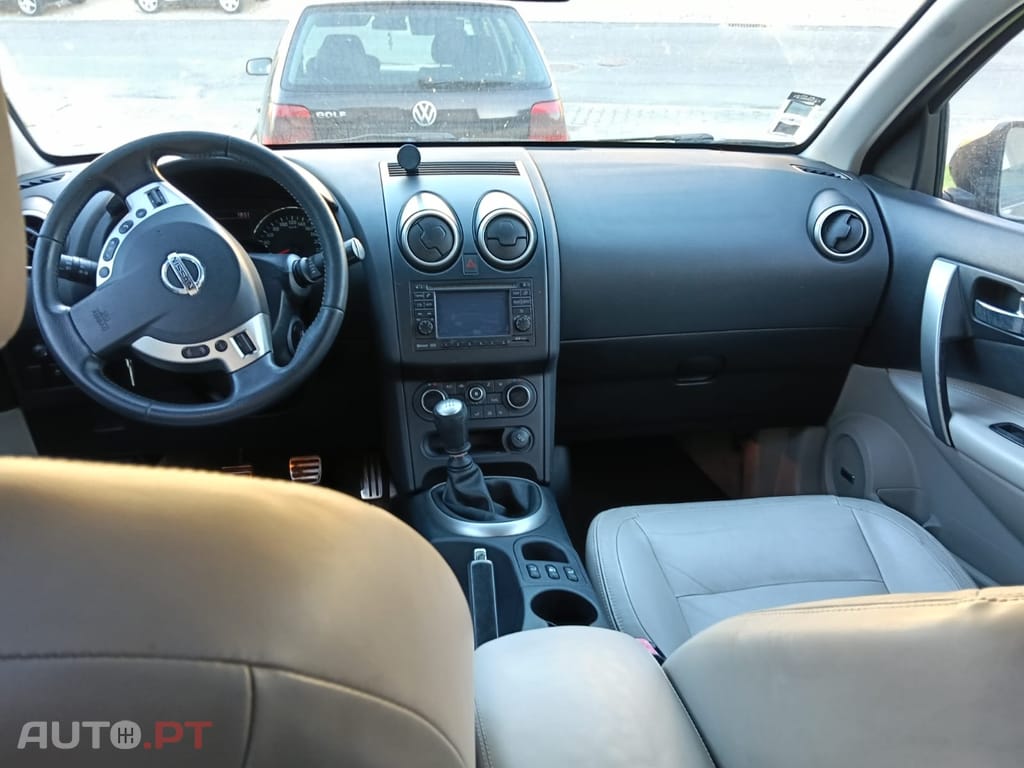 Nissan Qashqai +2 1.5 tekna premium 17