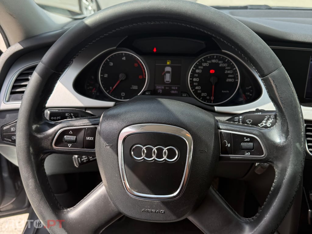 Audi A4 2.0 TDi Advance