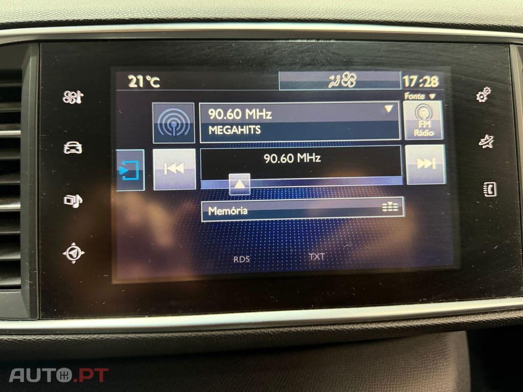 Peugeot 308 1.2 PureTech EAT6