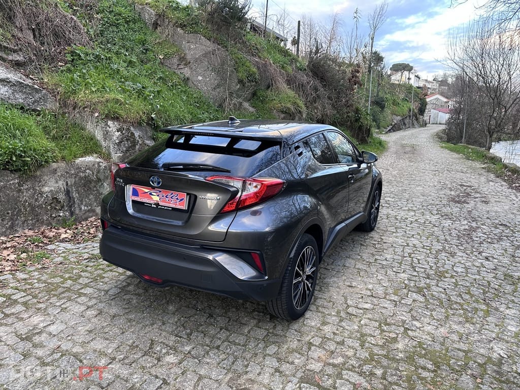 Toyota C-HR 1.8 Hybrid Lounge