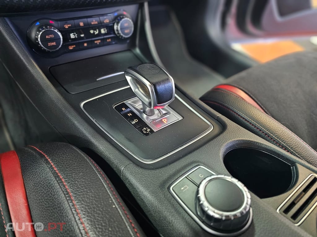 Mercedes-Benz A 45 AMG 4-Matic