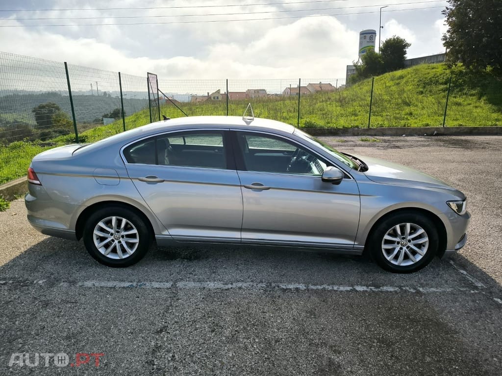 Volkswagen Passat 2.0 TDI Business P.DSG