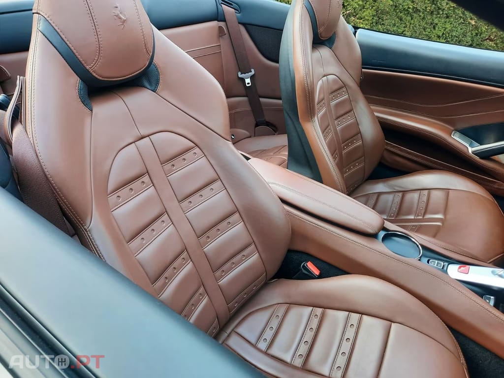 Ferrari California T