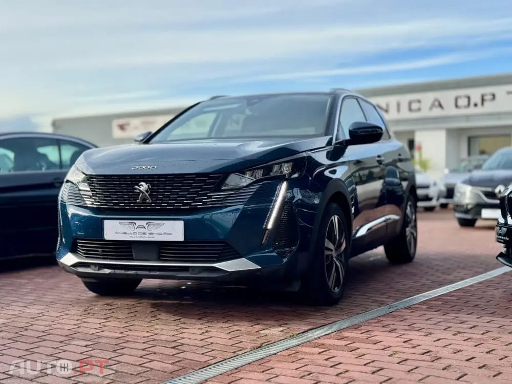 Peugeot 3008 1.6 Hybrid Allure e-EAT8