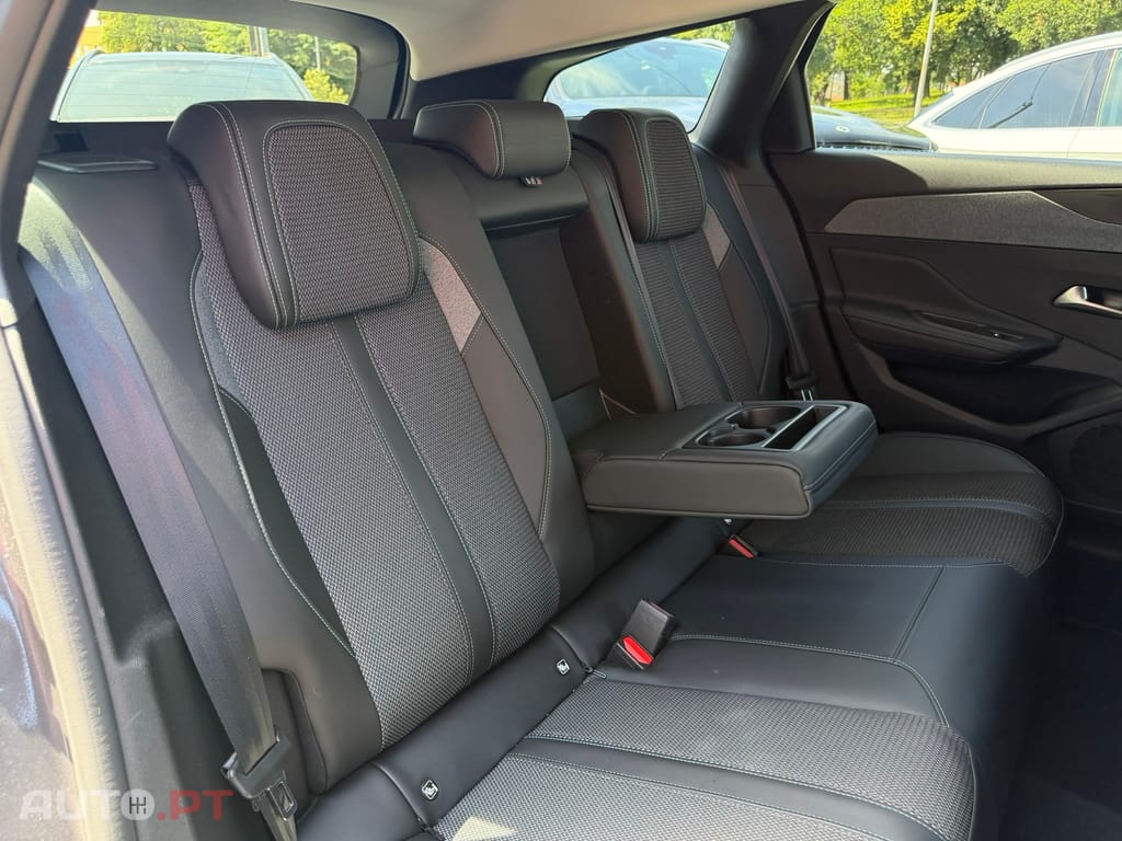Peugeot 308 SW 1.6 Hybrid Allure Pack e-EAT8