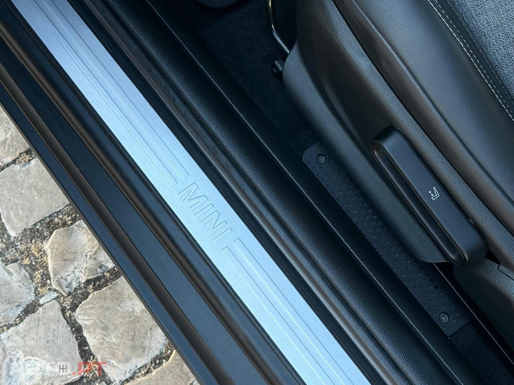 MINI Cooper LCI 3 Cilindros
