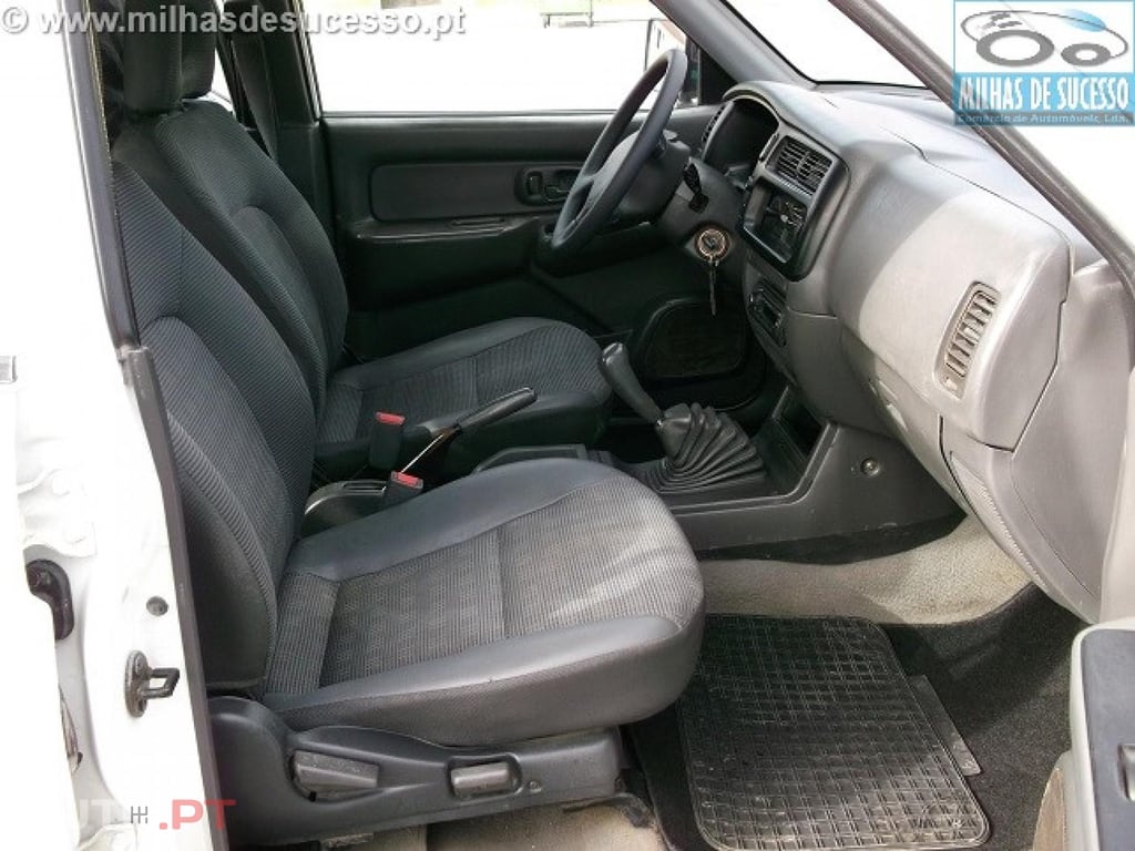 Mitsubishi L200 2.5 TD 4X2 CD (C/IVA)