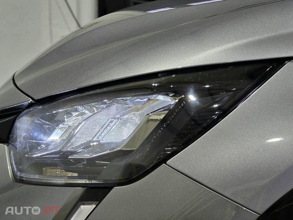 Peugeot E-208 50 kWh Allure