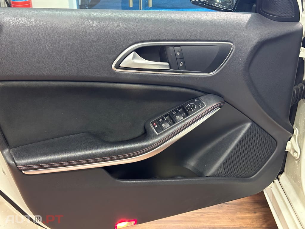 Mercedes-Benz A 180 CDi BlueEfficiency AMG Line