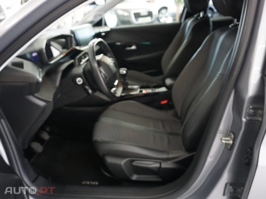 Peugeot 208 1.2 PureTech Allure Pack