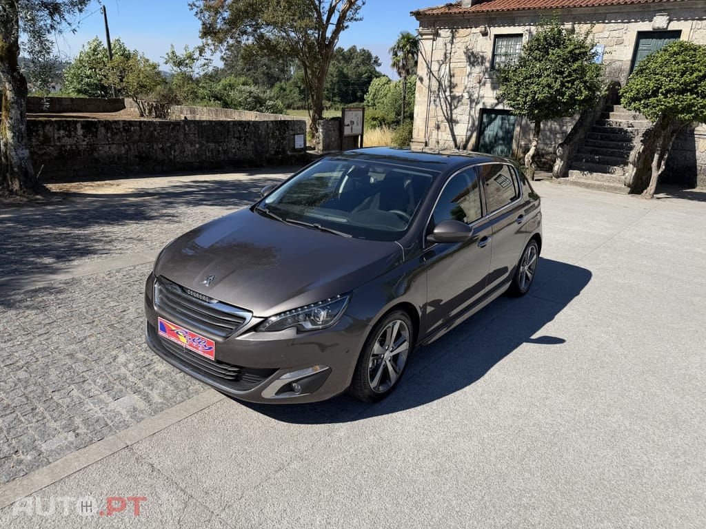 Peugeot 308 1.6 BlueHDi Allure J17